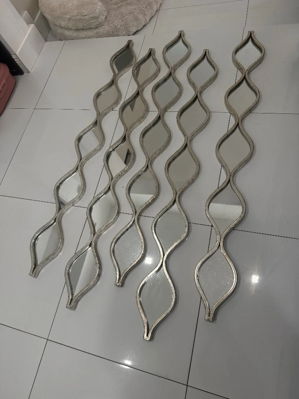Miami Local meet ONLY - 5 wave wall mirrors champagne color